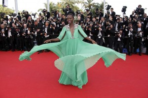 TOPSHOTS Mexican-Kenyan actress Lupita Nyong'o poses as she arrives for the opening ceremony of the 68th Cannes Film Festival in Cannes, southeastern France, on May 13, 2015.   AFP PHOTO / VALERY HACHEVALERY HACHE/AFP/Getty Images ORIG FILE ID: 540636145
