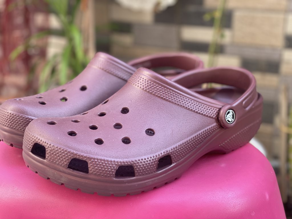 crocs monsoon footwear